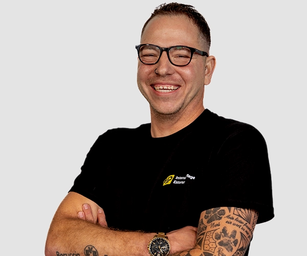 Portrait Tobias Estorer